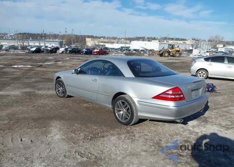 2000 Mercedes-Benz Cl 500 z USA, uszkodzony, nr VIN WDBPJ75J6YA002278